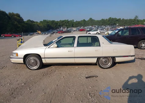 1995 Cadillac Deville z USA, uszkodzony, nr VIN 1G6KD52B0SU294152